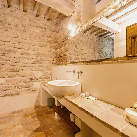 Apartament Bhr - Dimora Delle Rose *