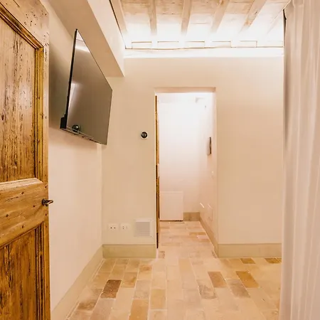 Bhr - Dimora Delle Rose Asyż